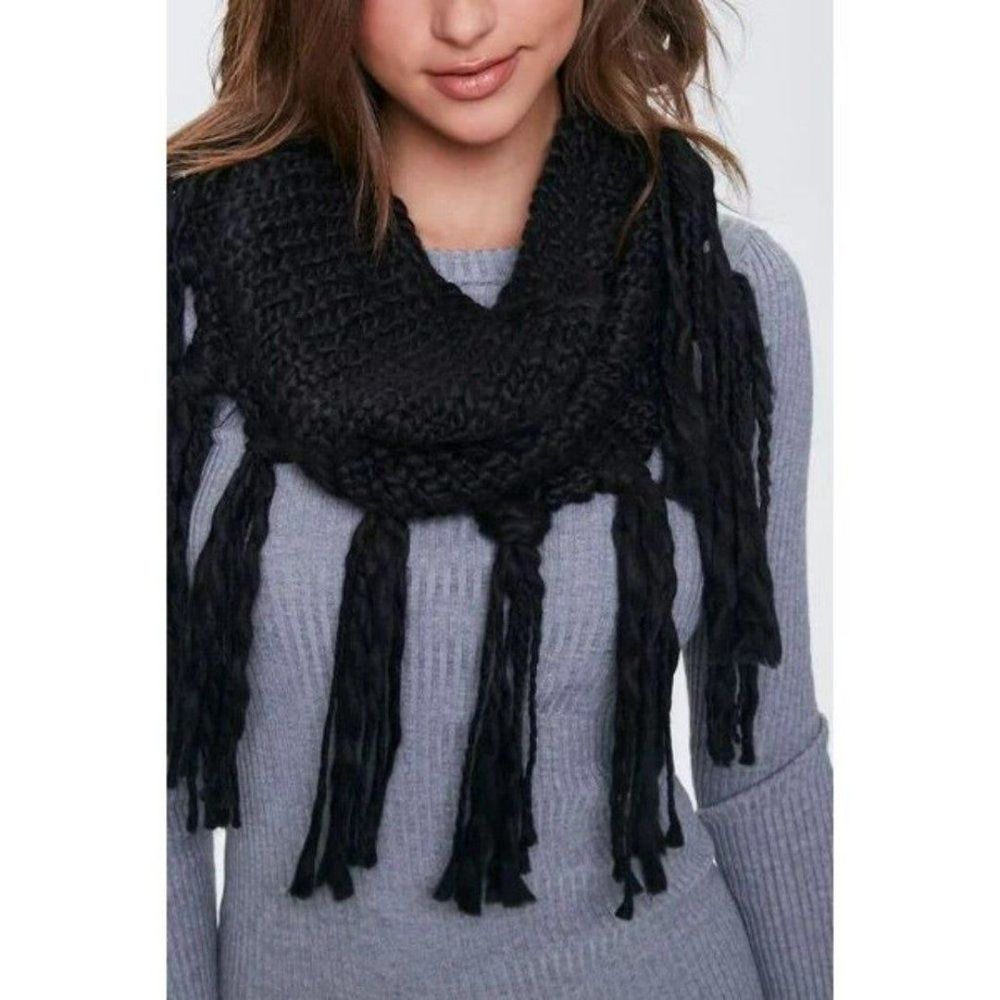 Forever 21 Infinity Scarf Black Tassel Fringe Cottagecore Crochet Knit